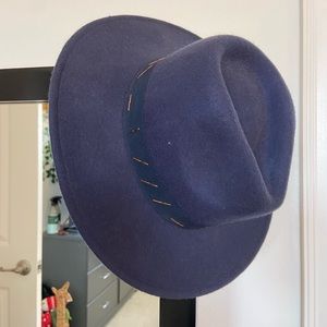 universal thread | navy blue & gold wide brim fedora hat